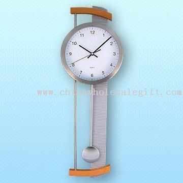 Slim and Sleek Radio-Controlled Wooden Wall Clock